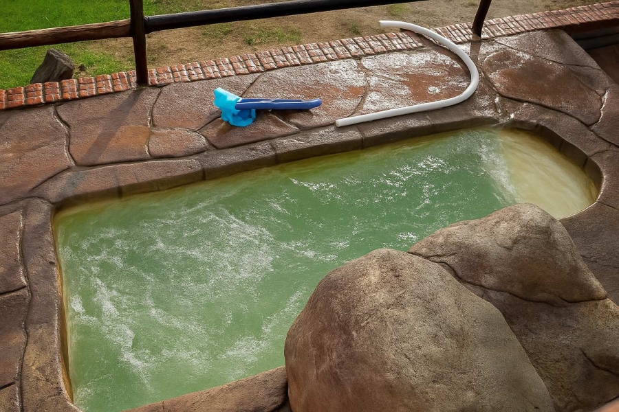 6 Bedroom Property for Sale in Bloemhof North West